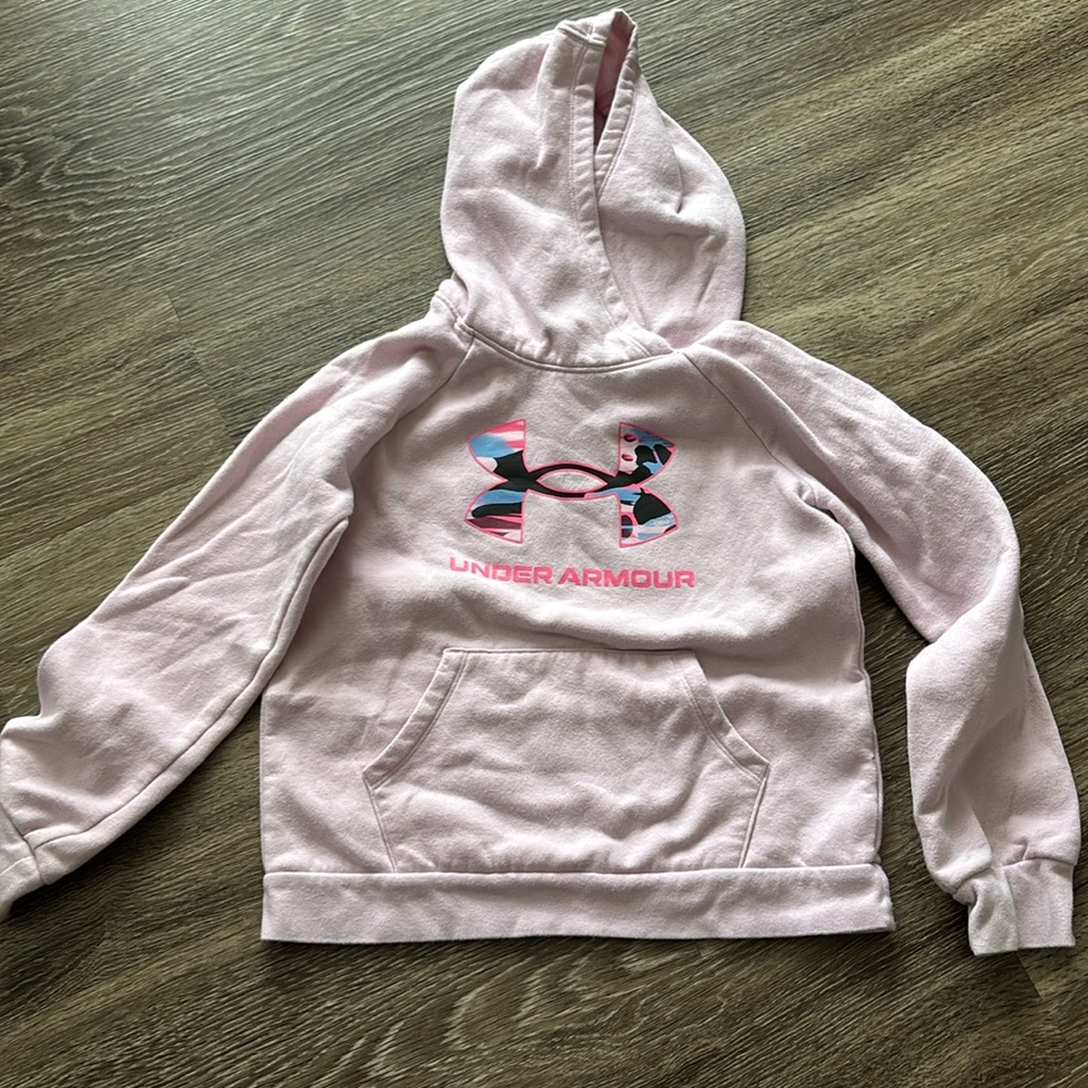 Girls light pink cotton UA hoodie